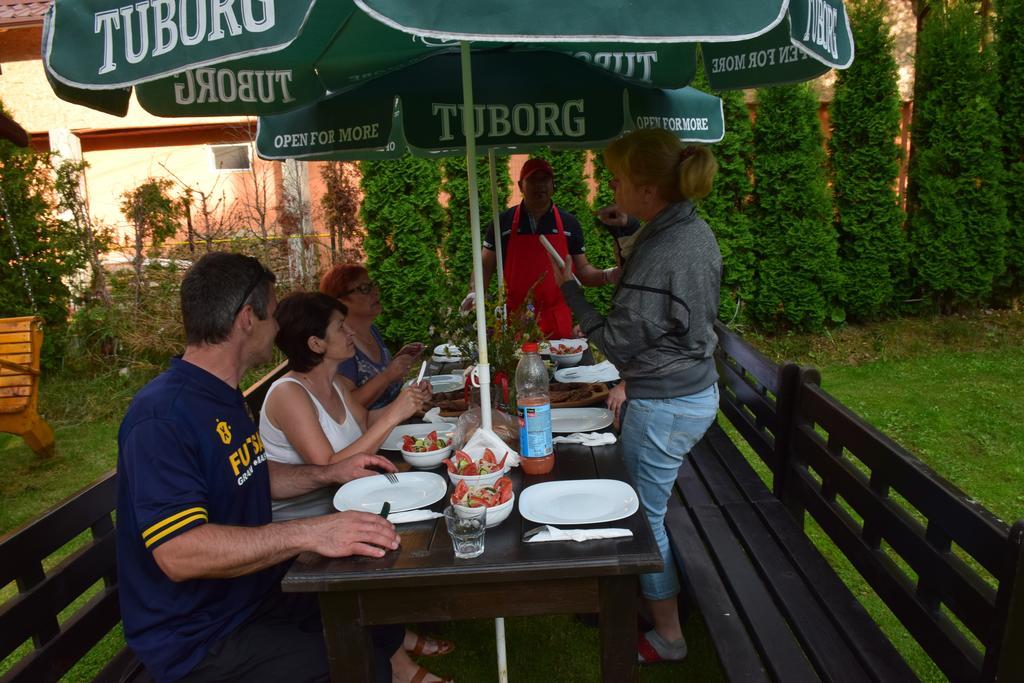 Pensiunea La Busu Bran  Buitenkant foto